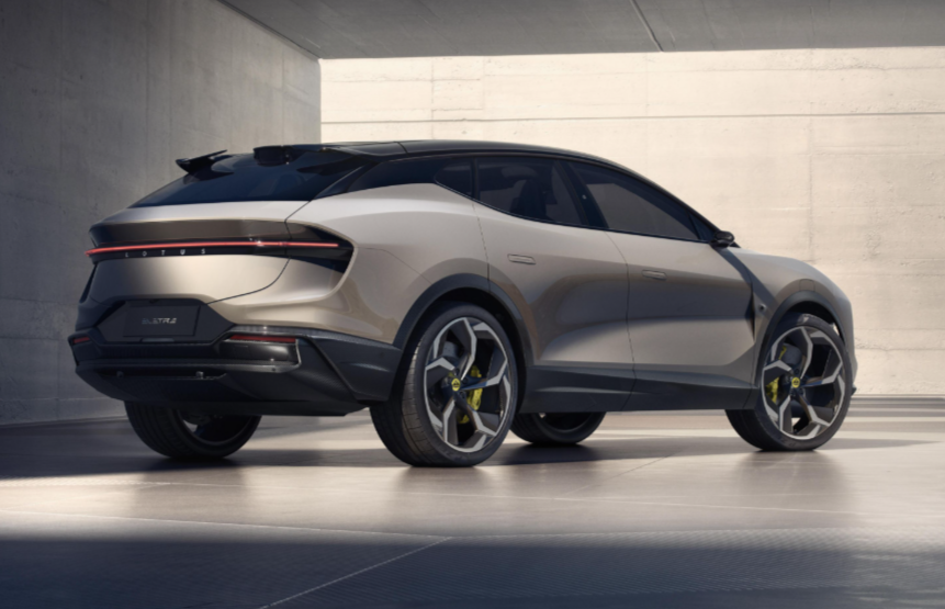 Using a VIN Report to Ensure Transparency in Car Purchases